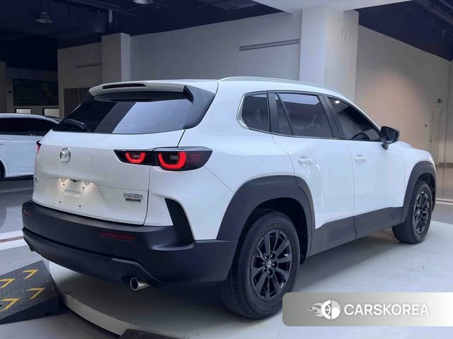 Mazda CX-50 2024 Белый из Китая, фото 5