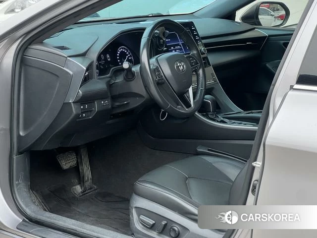 Toyota Avalon 2021 Серебристо-серый из Китая, фото 5
