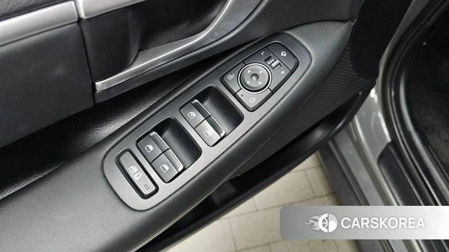 Hyundai Sonata Hybrid (DN8) 2022 Серебристо-серый из Кореи, фото 5
