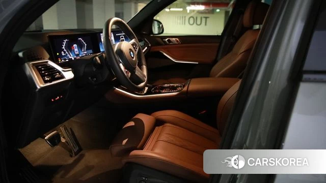 BMW X5 (G05) 2026 Цвет галактики из Кореи, фото 5