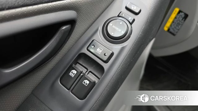 Hyundai The New Grand Starex 2018 Серебряный из Кореи, фото 5