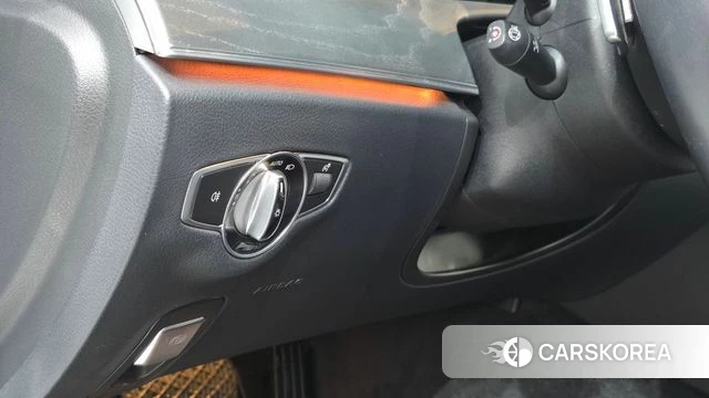 Mercedes-Benz E-Class W213 2022 Белый из Кореи, фото 5
