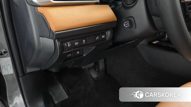 Toyota Camry (XV80) 2025 Серый из Кореи, фото 5