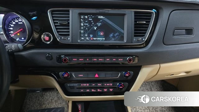 Kia The New Carnival 2019 Черный из Кореи, фото 5