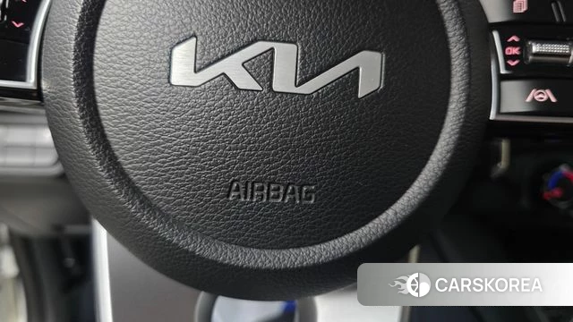 Kia The New K3 2nd generation 2022 Белый из Кореи, фото 5