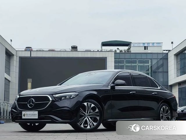 Mercedes-Benz E-Class 2024 Черный из Китая, фото 5