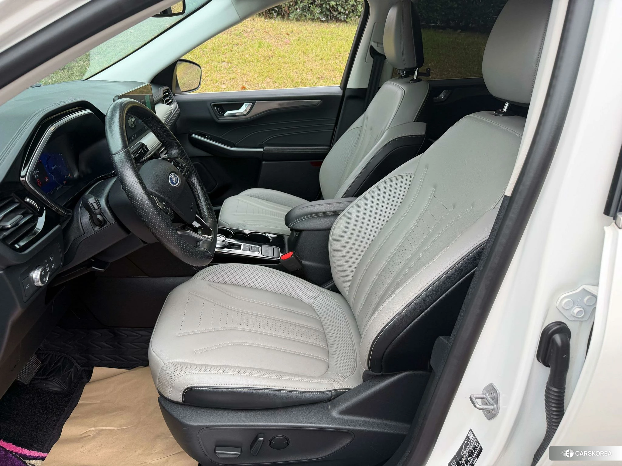 Ford Escape 2020 Белый из Китая, фото 5