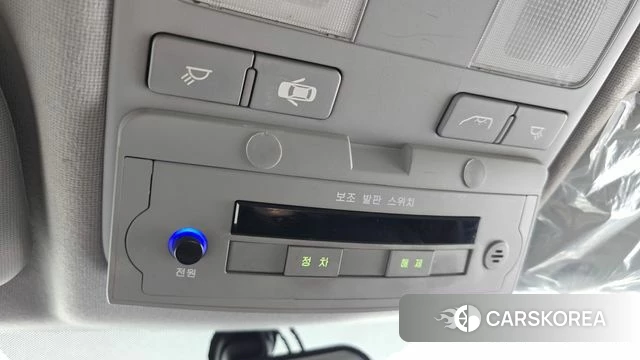 Hyundai The New Grand Starex 2018 Желтый из Кореи, фото 5