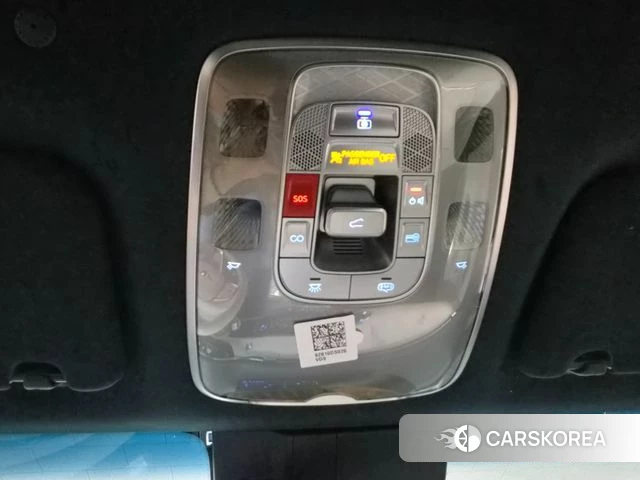 Genesis Electrified GV70 2023 Белый из Кореи, фото 5