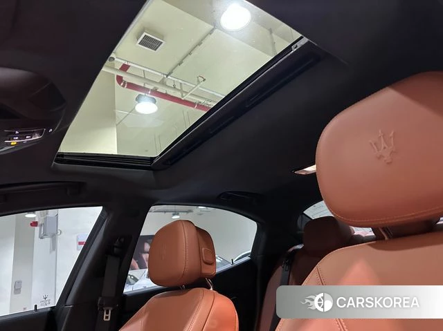 Maserati Ghibli id 4462892 из Кореи 5