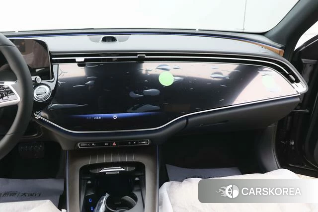 Mercedes-Benz E-Class 2026 Черный из Китая, фото 5