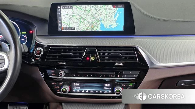 BMW 5 Series (G30) 2018 Черный из Кореи, фото 5