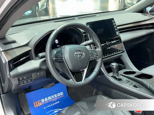 Toyota Avalon 2021 Серебристо-серый из Китая, фото 5