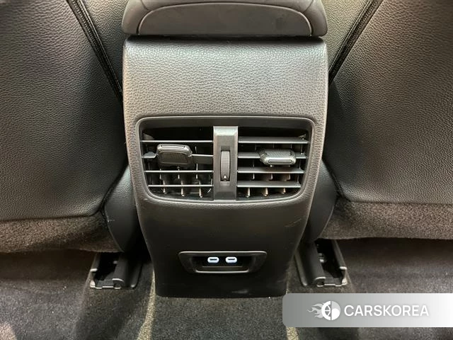 Toyota Frontlander 2023 Черный из Китая, фото 5
