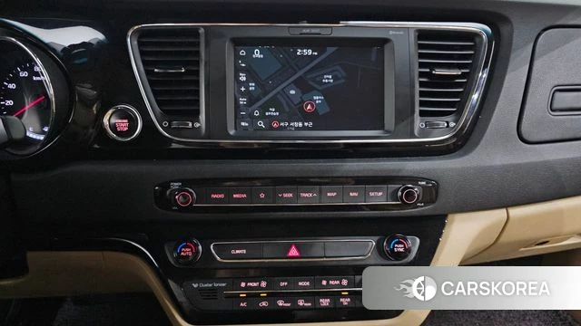 Kia The New Carnival 2018 Черный из Кореи, фото 5