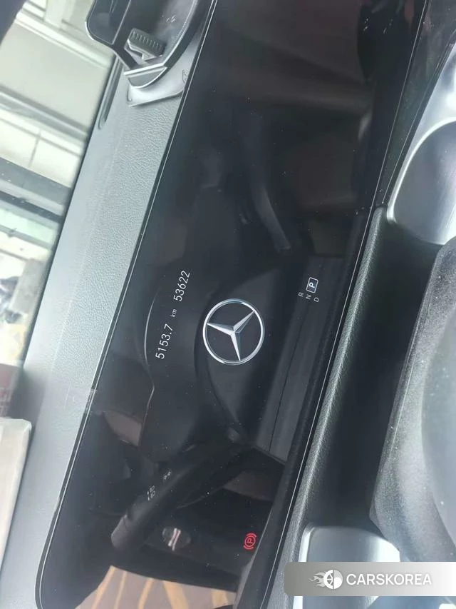 Mercedes-Benz GLB 2023 Темно-серый из Китая, фото 5