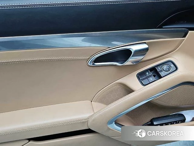 Porsche 718 Boxster 2018 Белый из Кореи, фото 5