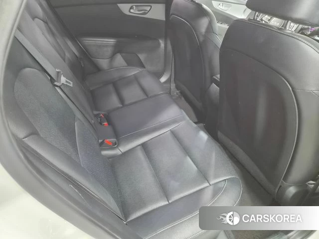Kia The New K3 2nd generation 2023 Белый из Кореи, фото 5