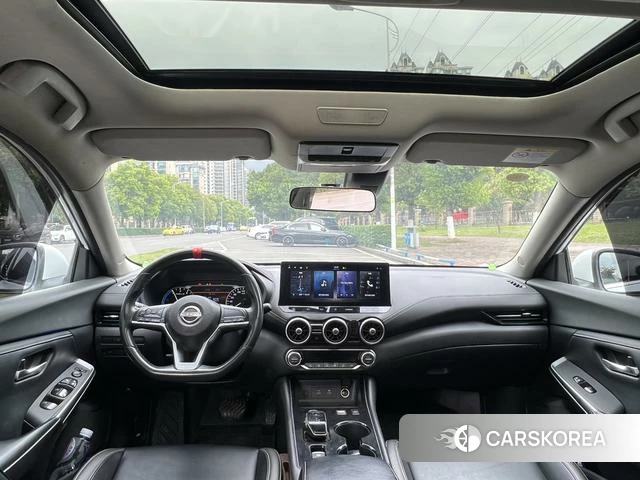 Nissan Sylphy 2024 Белый из Китая, фото 5