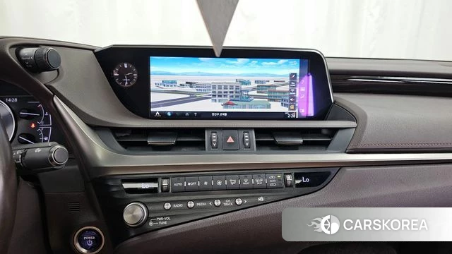 Lexus ES300h 7th generation 2020 Черный из Кореи, фото 5