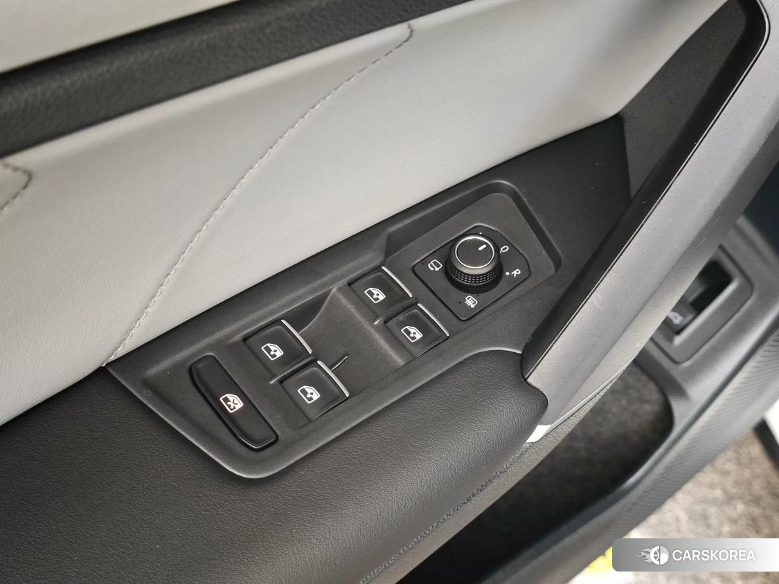 Volkswagen Tayron 2022 Белый из Китая, фото 5