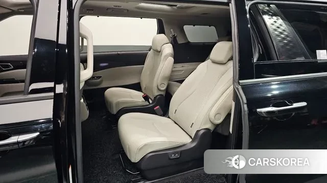 Kia Carnival 4th generation 2022 Черный из Кореи, фото 5