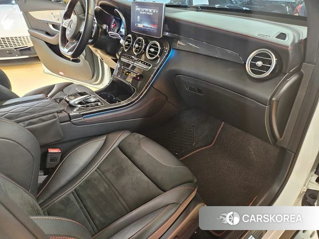Mercedes-Benz GLC-Class X253 2019 Белый из Кореи, фото 5