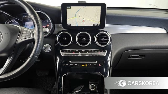 Mercedes-Benz GLC-Class X253 2018 Черный из Кореи, фото 5