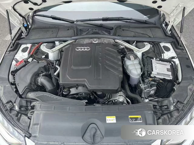 Audi A4L 2024 Белый из Китая, фото 5