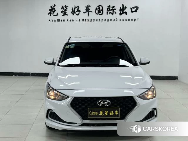 Hyundai Celesta 2021 Белый из Китая, фото 5
