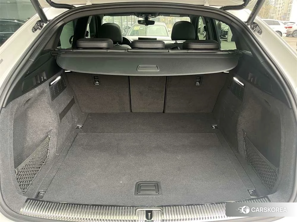 Audi Q5L 2020 Белый из Китая, фото 5
