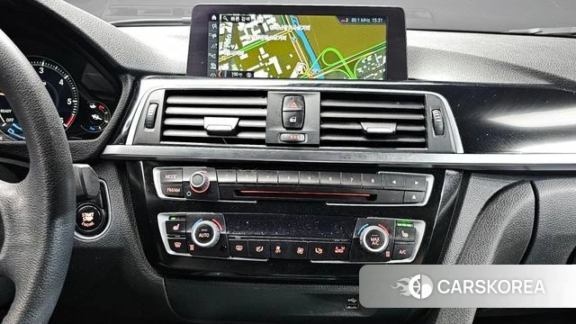 BMW 3 Series (F30) 2018 Черный из Кореи, фото 5