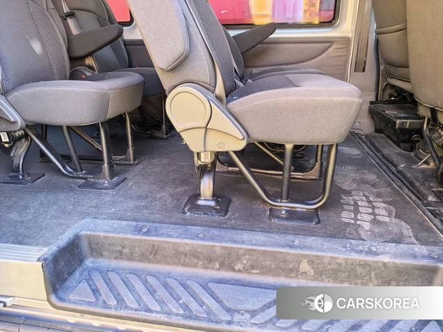 Ford Transit 2021 Серебристо-серый из Китая, фото 5