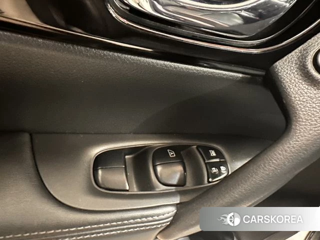 Nissan X-Trail 2021 Белый из Китая, фото 5