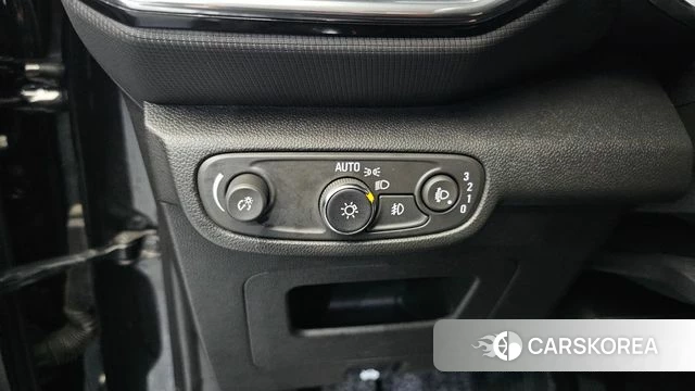 Chevrolet (GM Daewoo) Trailblazer 2022 Черный из Кореи, фото 5