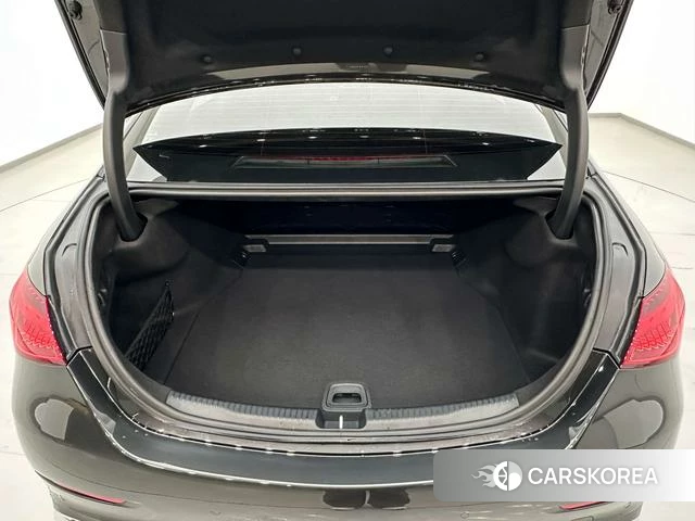 Mercedes-Benz C-class 2025 Черный из Китая, фото 5