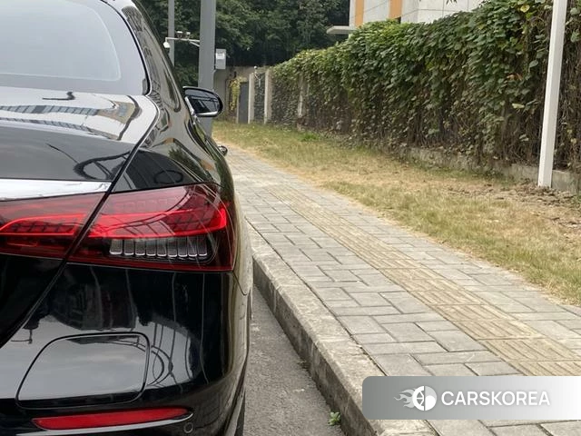 Mercedes-Benz E-Class 2023 Черный из Китая, фото 5