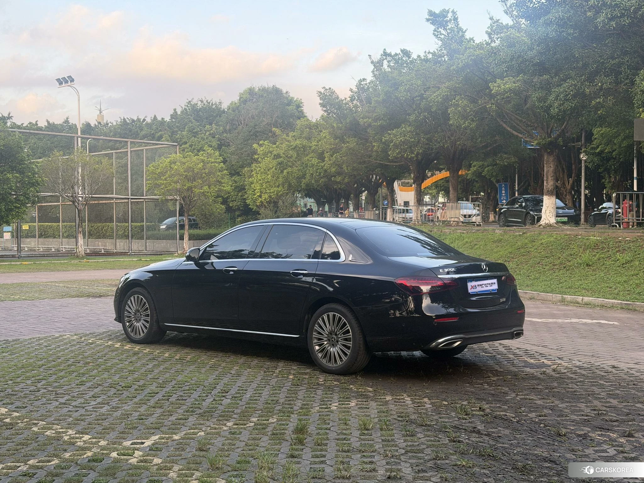 Mercedes-Benz E-Class 2023 Черный из Китая, фото 5