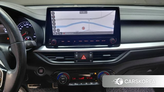 Kia The New K3 2nd generation 2022 Белый из Кореи, фото 5