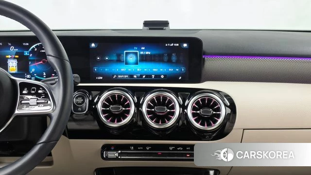 Mercedes-Benz A-Class W177 2022 Белый из Кореи, фото 5