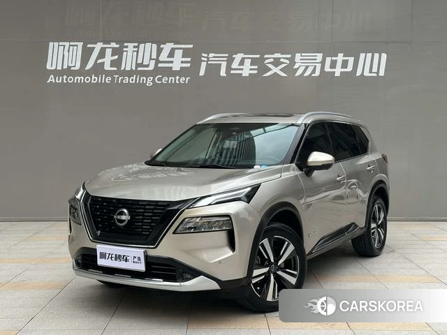 Nissan X-Trail 2023 Шампань из Китая, фото 5