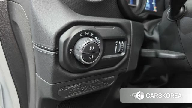 Jeep Wrangler (JL) 2024 Белый из Кореи, фото 5