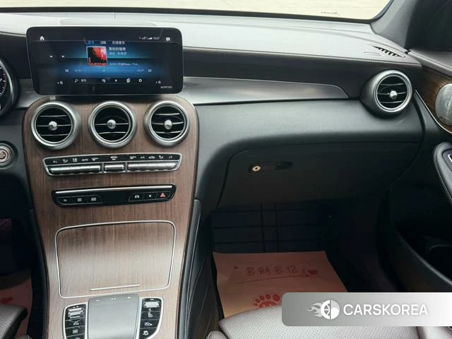 Mercedes-Benz GLC 2021 Черный из Китая, фото 5