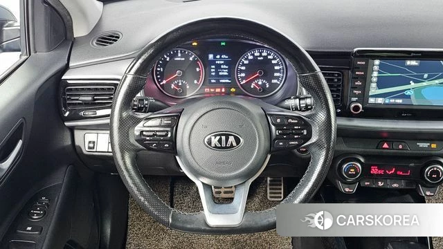 Kia Stonic 2018 Синий из Кореи, фото 5