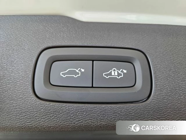 Volvo V60 Cross-Country 2nd Generation 2026 Белый из Кореи, фото 5