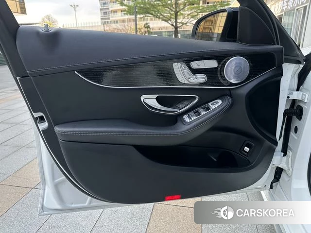 Mercedes-Benz C-class 2021 Белый из Китая, фото 5
