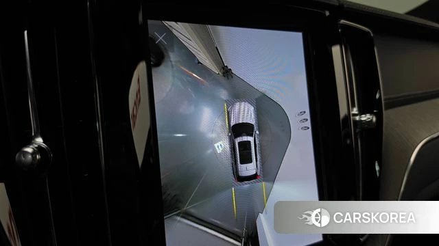 Volvo XC60 second Generation 2023 Белый из Кореи, фото 5