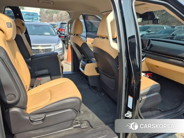 Kia Carnival 4th generation 2023 Белый из Кореи, фото 5