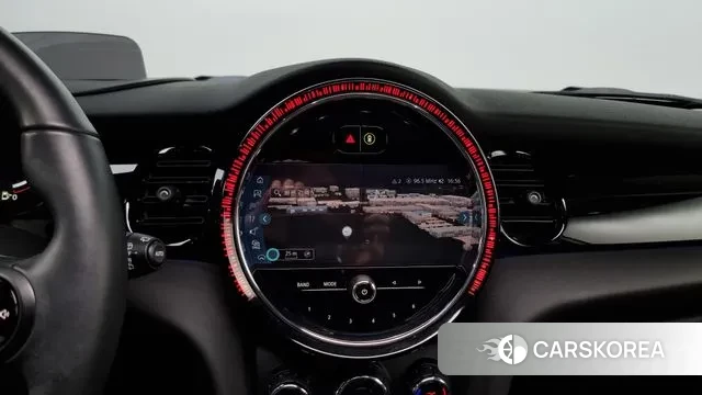 Mini Cooper S 2022 Жемчужный цвет из Кореи, фото 5