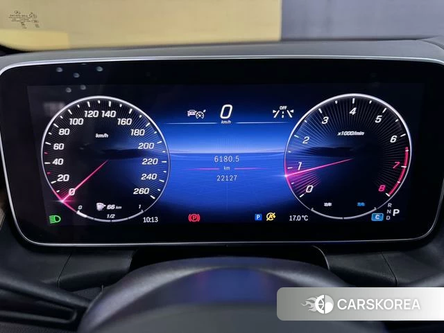 Mercedes-Benz GLC 2024 Белый из Китая, фото 5